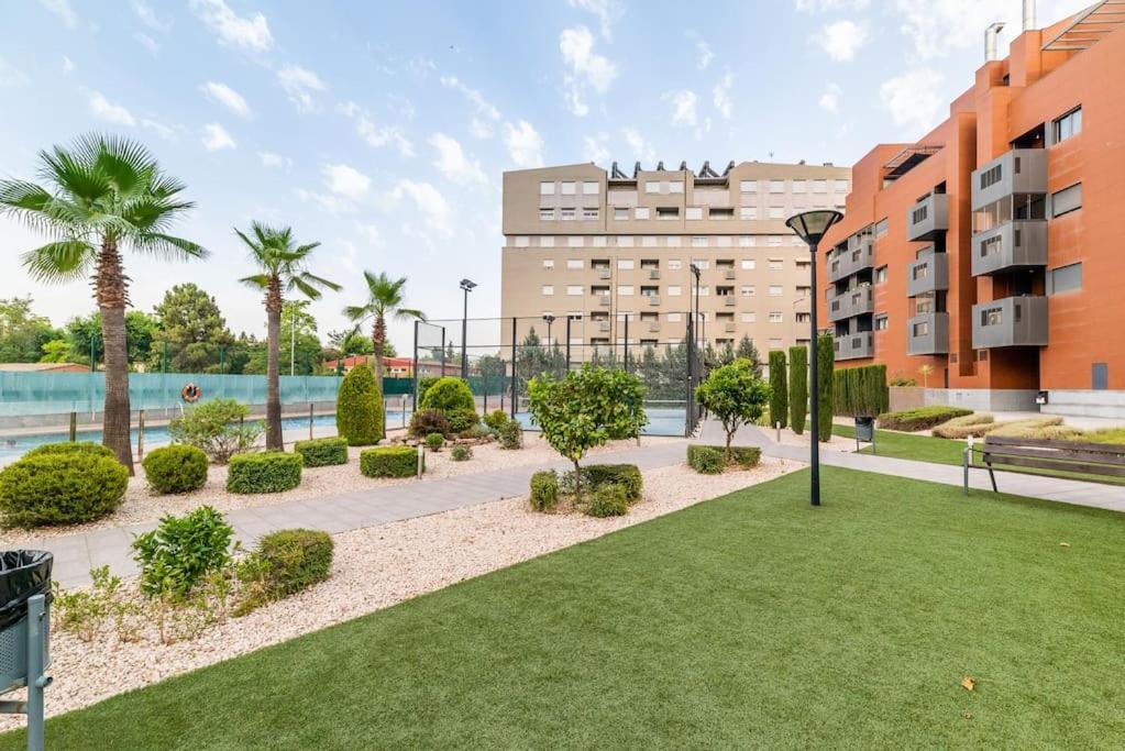 Moderno Apartamento Con Piscina Y Parking Apartment Granada Exterior photo